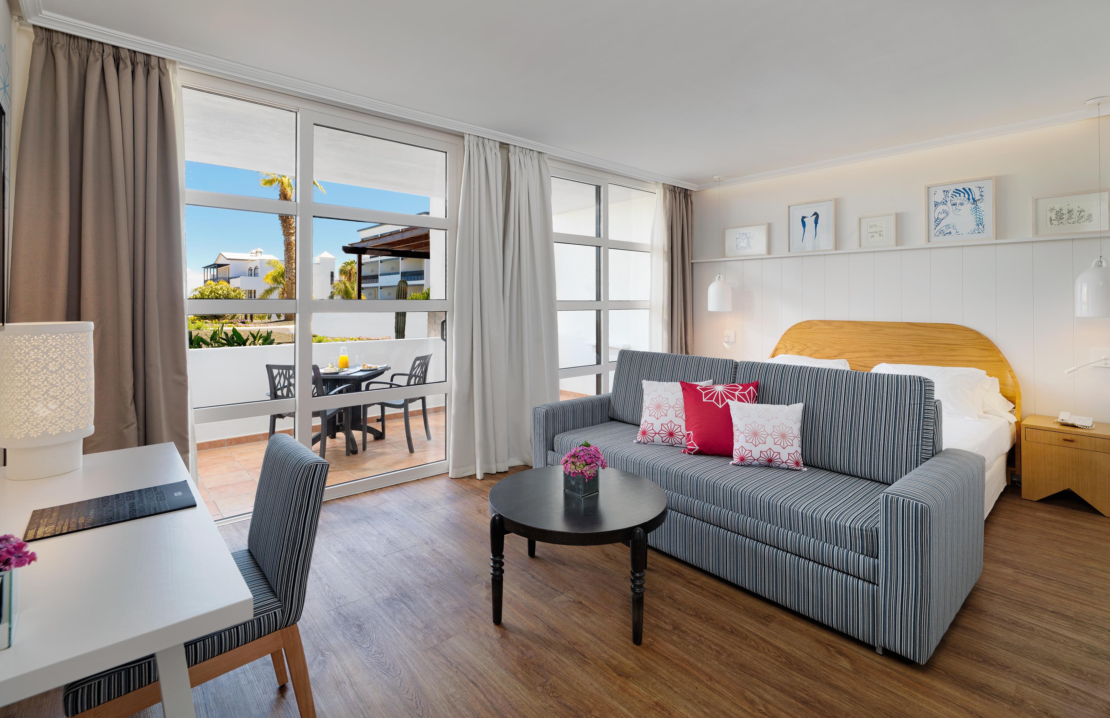 H10 Rubicon Horizons Collection (Adults Only) Hotel Playa Blanca  Bagian luar foto Suite